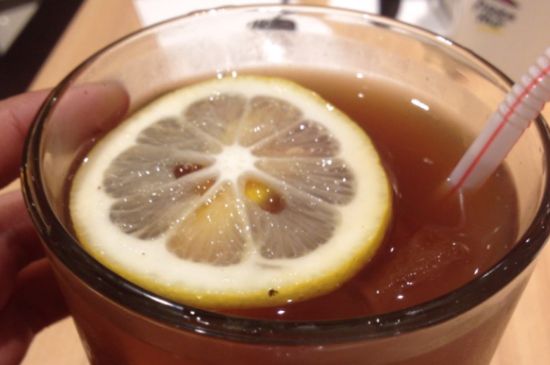 紅茶檸檬水的正確泡法，自制檸檬紅茶的做法竅門