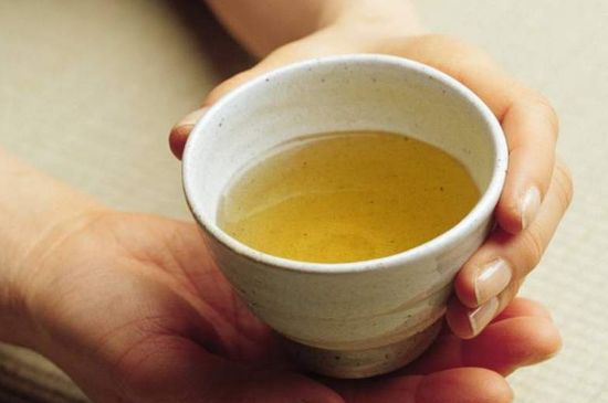 茶的三個(gè)禮儀，茶的禮儀小知識