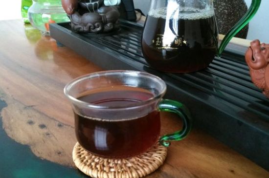 正常下一斤茶葉能喝多久，一個人一般一個月喝多少茶葉