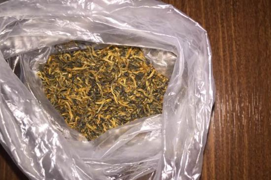 金駿眉染色鑒別帶圖，金駿眉染色如何分辨