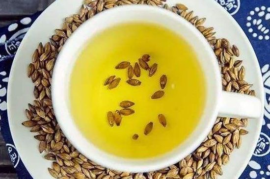 飯店喝的聞起很香的茶，餐館里的蕎麥茶還是大麥茶？