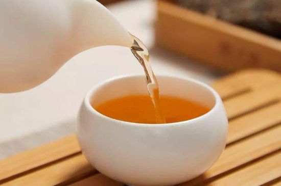 泡好的茶水放冰箱能保存多久，泡好的茶冷藏放多久？