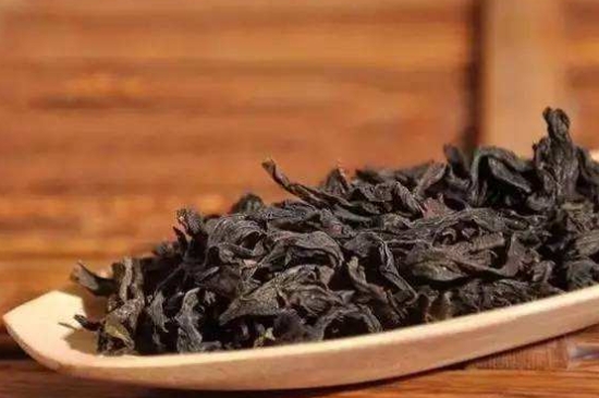 怎樣炭焙巖茶？揭秘武夷巖茶的炭焙技藝