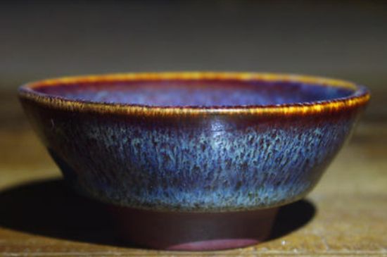 化工建盞是什么樣子的，建盞如何區(qū)分化工釉