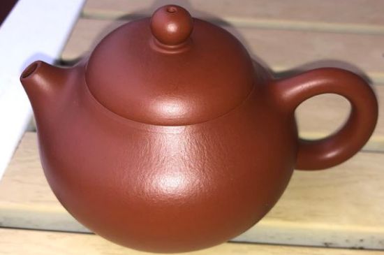 手工紫砂壺和模具壺有什么區(qū)別，快速鑒別手工壺模具壺