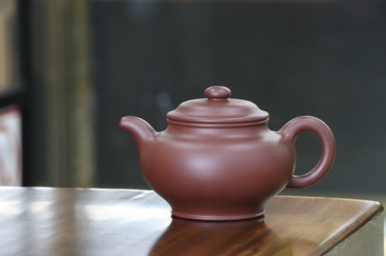 剛買的紫砂壺要怎么開壺養(yǎng)壺，<a href=http://www.whyouxin.com/chaju/zisha/ target=_blank class=infotextkey>紫砂壺開壺</a>與養(yǎng)壺的方式方法