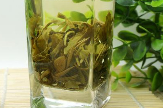 茉莉龍珠茶男人能喝嗎，男性夏季可以喝龍珠茶嗎