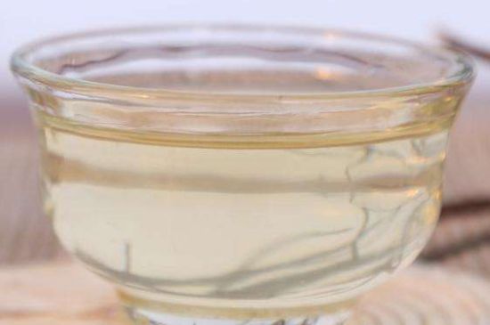 茉莉龍珠什么季節(jié)喝，夏天適合喝茉莉龍珠茶