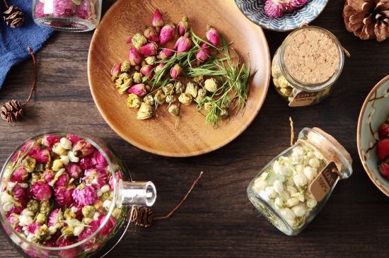 茉莉花和什么在一起喝好，茉莉花喝什么茶搭配？