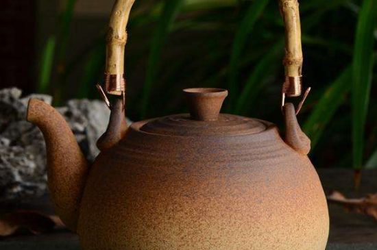 新買燒水陶壺如何開壺，燒水陶壺怎么開壺方法