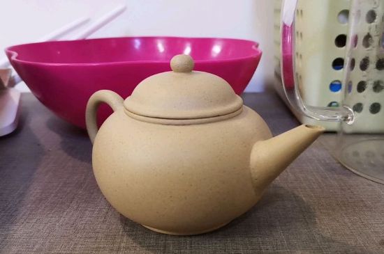 手工紫砂壺和模具壺有什么區(qū)別，快速鑒別手工壺模具壺