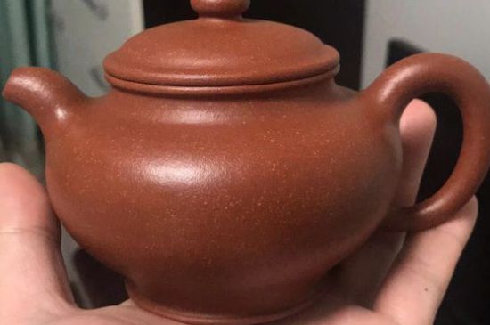 正宗紫砂壺多少錢一套，一套正宗宜興紫砂壺什么價(jià)格