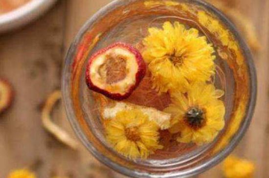 祛濕氣雙花茶，喝什么花茶祛濕氣排毒養(yǎng)顏