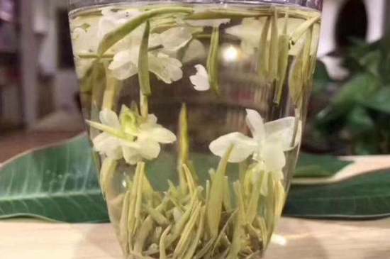 茉莉銀針適合什么人喝，茉莉銀針茶有什么功效