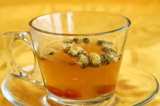 菊花茶的最佳搭配有哪幾樣，菊花茶和什么搭配喝效果好？