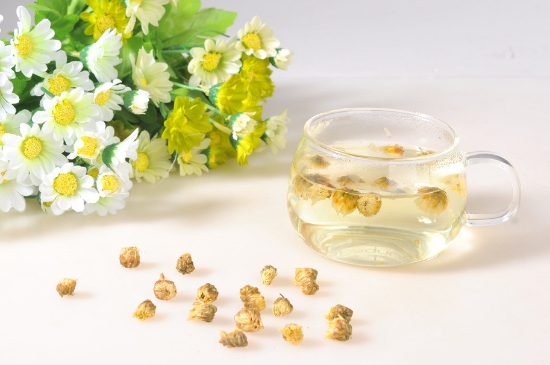 喝菊花茶有什么效果，女人長期喝菊花茶好嗎？