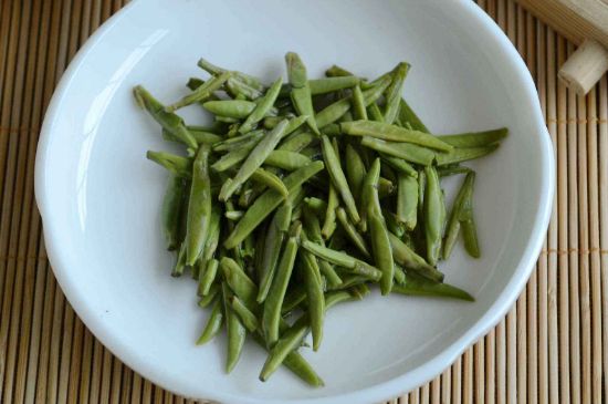 雀舌和竹葉青的區(qū)別，雀舌對(duì)比竹葉青圖片