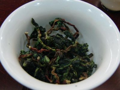 鐵觀音毛茶茶?？梢耘菟葐?，鐵觀音帶梗是不是好茶？