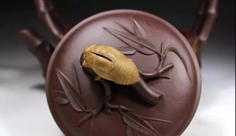 10種最美花器提梁壺，精美別致雕花紫砂壺!